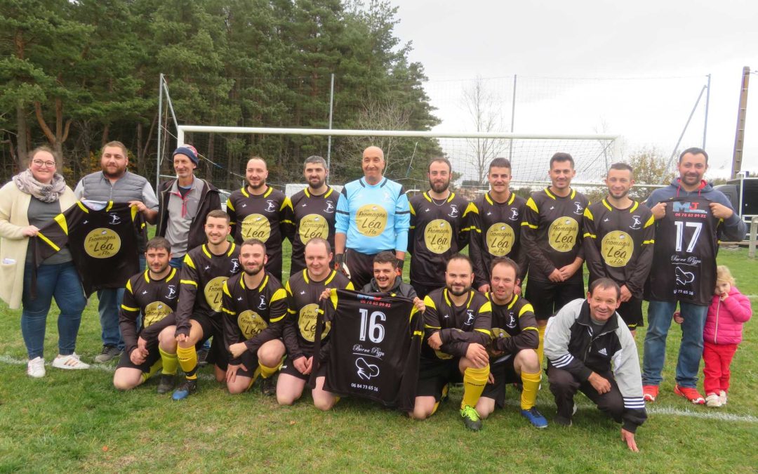 Remise de maillots pour le RSP